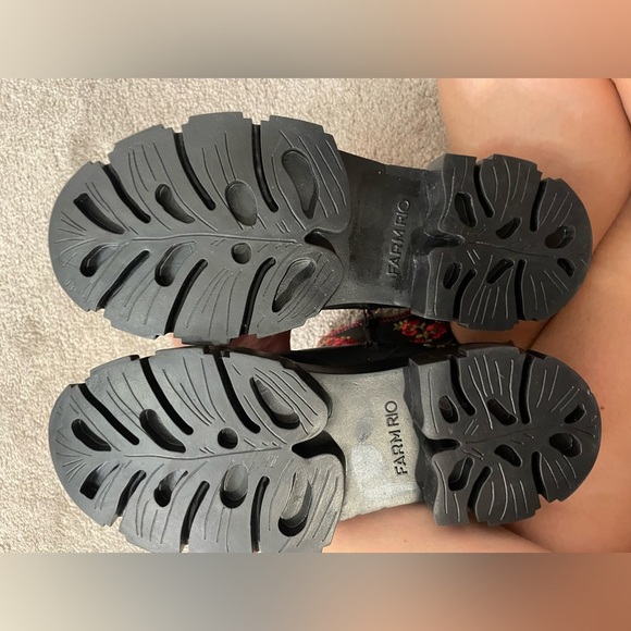 NWT Farm Rio|| Rose Embroidered Black Combat Mid Lug Boots Size 7 - Picture 7 of 9